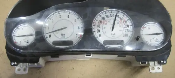 Chrysler 300M Speedometer (instrument cluster) L411AC