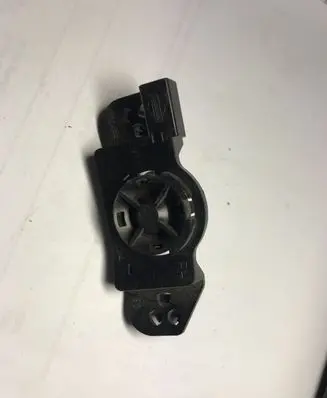 Nissan Almera Tino Front door high frequency speaker 9032802