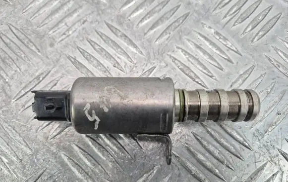 BMW X1 E84 Camshaft vanos timing valve 8610388