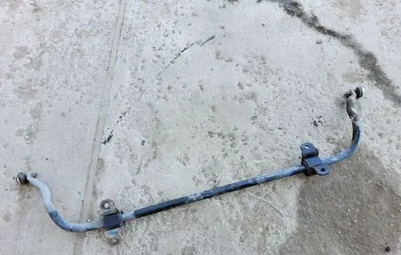 Ford Mondeo Mk III Front anti-roll bar/sway bar