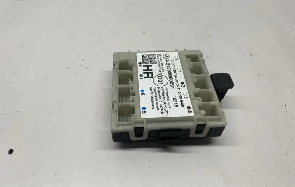 Mercedes-Benz E W213 Door control unit/module A2139005009