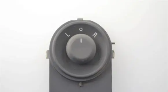 Opel Astra J Wing mirror switch 13271827