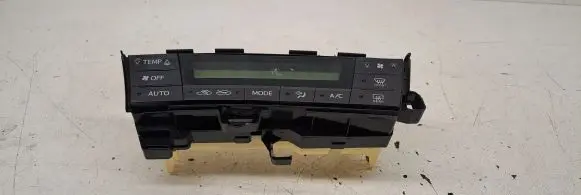 Toyota Prius (XW30) Climate control unit 75D726