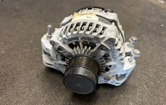 Jeep Grand Cherokee WL Generator/alternator 68391578AB TN4210007251