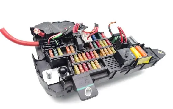 BMW 6 E63 E64 Fuse module 6906603
