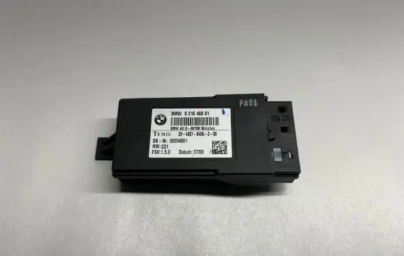 BMW 5 GT F07 Seat heating relay 9216468 921646801