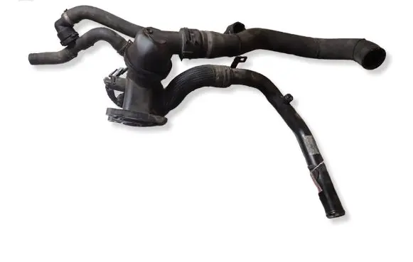 Jaguar F-Pace Thermostat housing G4D33575AD 91701780 G4D38A512AF