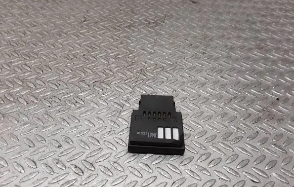 Opel Insignia A Interior temperature sensor 013231068