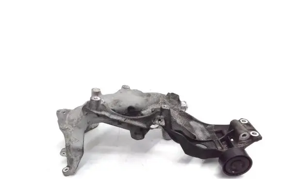 Mercedes-Benz B W246 W242 Generator/alternator bracket A6512011709