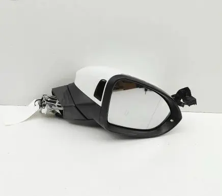Volkswagen Golf VIII Front door electric wing mirror 5H2857508B