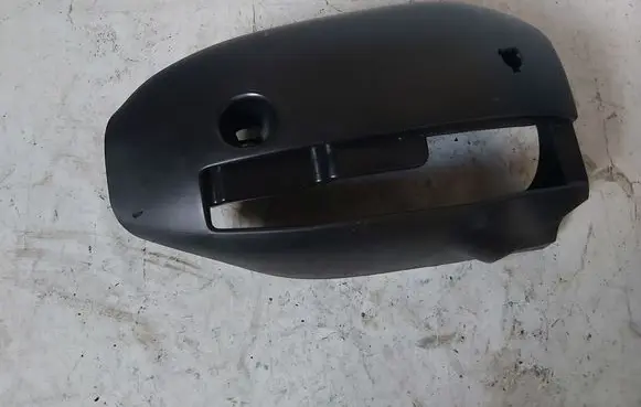 Steering wheel column trim