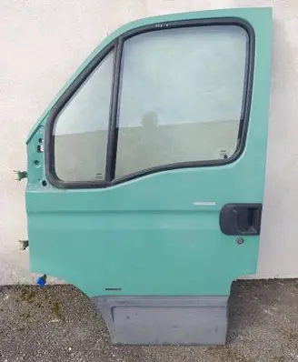 Iveco Daily 35.8 - 9 Door (2 Door Coupe) 