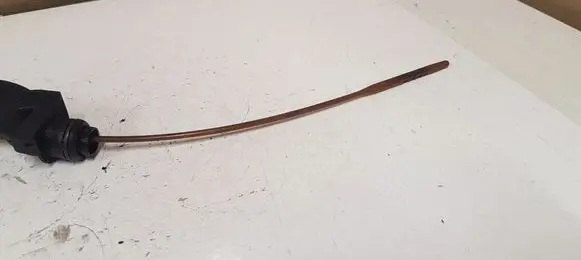 Renault Megane II Oil fill pipe 2382 2277