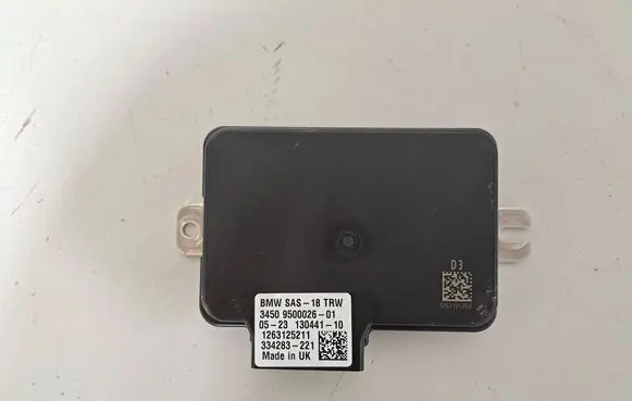 BMW X4 G02 Rear brake EMF control unit/module 9500026