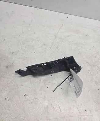 Audi A6 C7 Front bumper mounting bracket 4G0807284