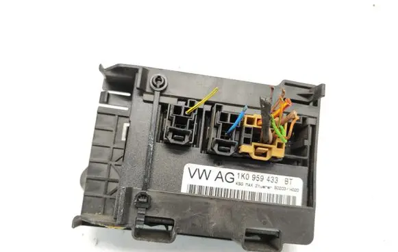Audi A3 S3 A3 Sportback 8P Comfort/convenience module 1K0959433BT
