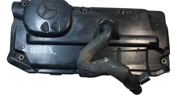 Mercedes-Benz Vito Viano W638 Rocker cam cover A6110161524