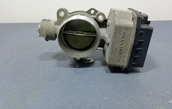 Citroen C5 Throttle body valve 9650787380