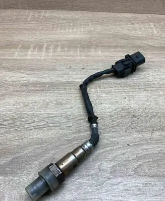 Peugeot 308 Lambda probe sensor 7590713 0258017217
