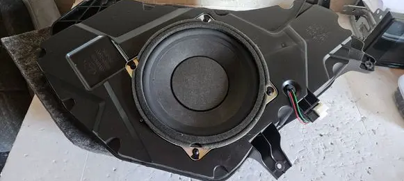 Subwoofer speaker