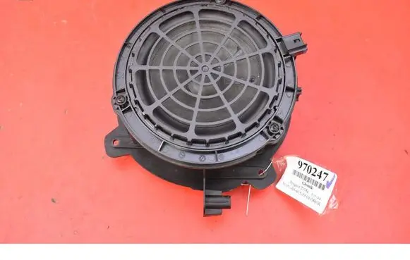 Peugeot 2008 I Subwoofer speaker 9818747880