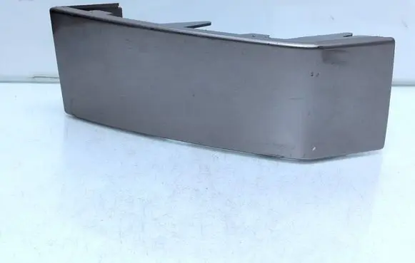 Volvo XC90 Rear/tail light trim molding 30698134
