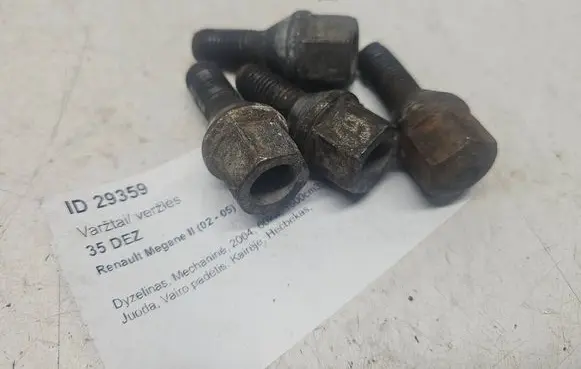 Renault Megane II Nuts/bolts 