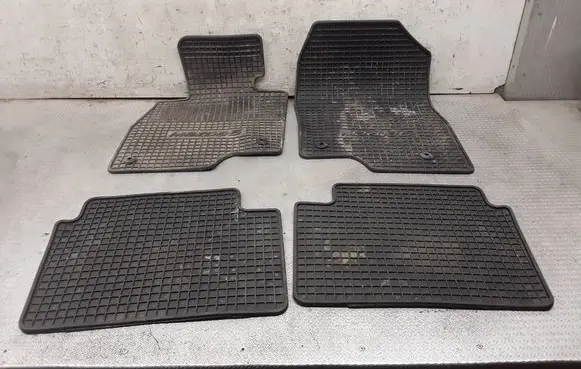 Mazda 6 Car floor mat set 