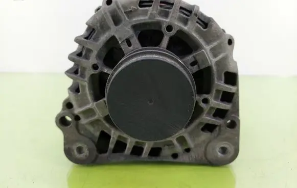 Volkswagen PASSAT B5.5 Generator/alternator 028903031A
