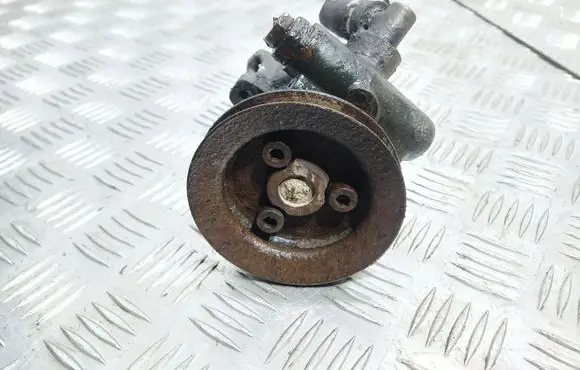 Volkswagen PASSAT B3 Power steering pump