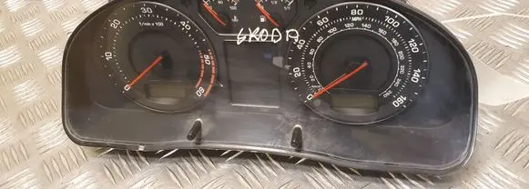 Skoda Superb B5 (3U) Speedometer (instrument cluster) 3U0920911A