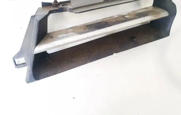 Alfa Romeo 156 Front grill 156017392 Nenustatyta