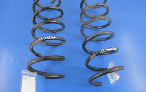 Mitsubishi Colt CZ3 Front coil spring