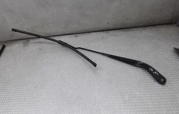 Ford Grand C-MAX Windshield/front glass wiper blade 