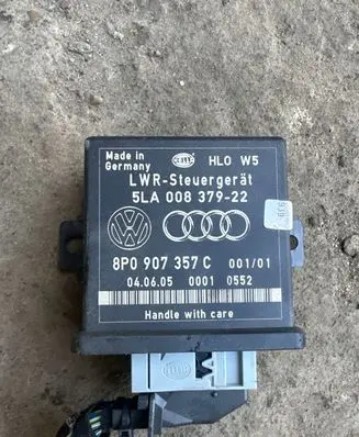 Audi A6 S6 C6 4F Light module LCM 8P0907357C 5LA00837922