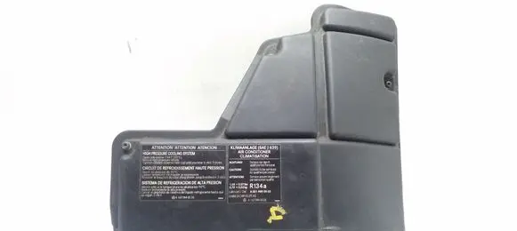 Mercedes-Benz ML W163 Fuse box cover 1635400382