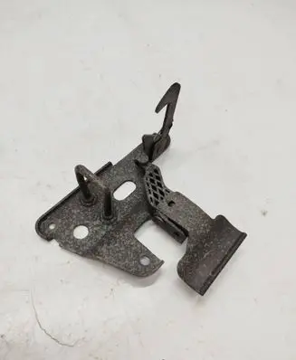Audi A6 S6 C6 4F Engine bonnet/hood lock/latch loop/hook 4F0823480A