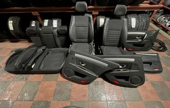 Renault Laguna III Interior set 