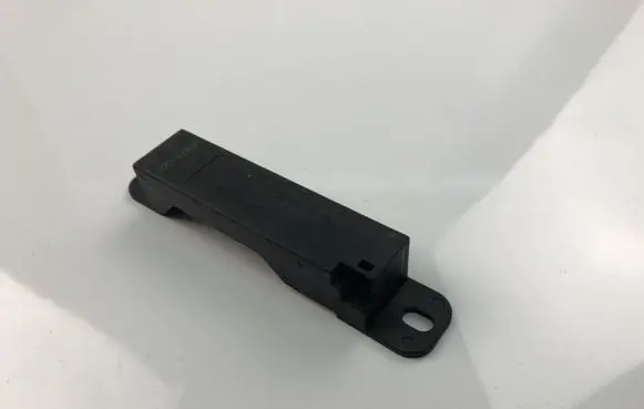 Peugeot 208 Electric window control switch 96758773XU