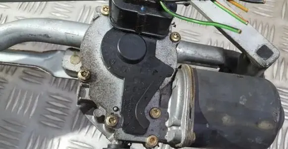 Ford Fiesta Wiper motor 2S6T17B571BC 2S6T-17B571-BC