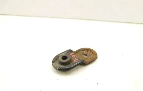 Subaru Legacy Radiator mount bracket