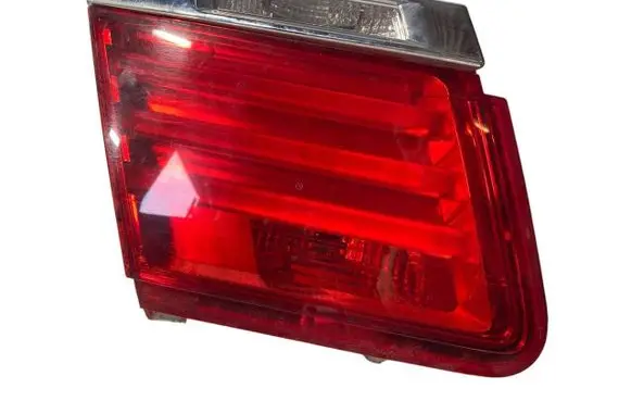 BMW 7 F01 F02 F03 F04 Tailgate rear/tail lights 63217182205 026330