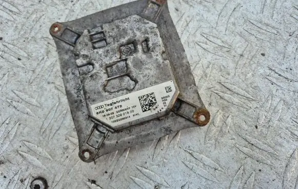 Headlight ballast module Xenon