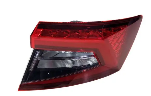Skoda Karoq Rear/tail lights 57A945208 13102020 SK3260018F