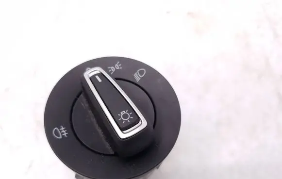 Volkswagen Polo V 6R Light switch 5G0941431AJ 10112676