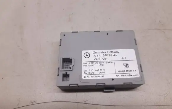 Mercedes-Benz SLK R171 Gateway control module A1715409245 A2115408245 A1714420027