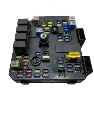 Chevrolet Captiva Fuse module 95031447