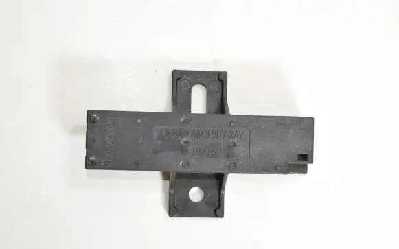 Audi A6 S6 C8 4K Keyless system antenna 4M0907247