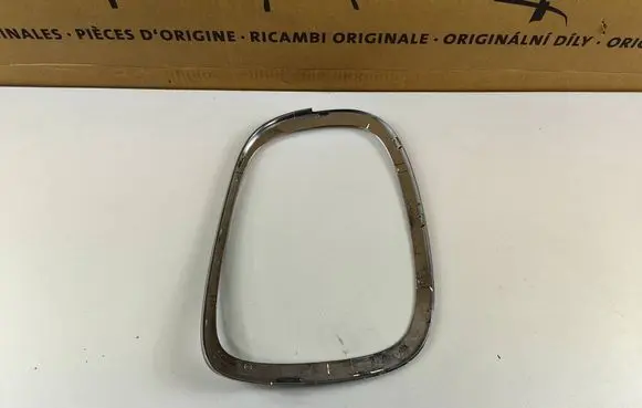 Mini One - Cooper F56 F55 Rear/tail light trim molding 7297415