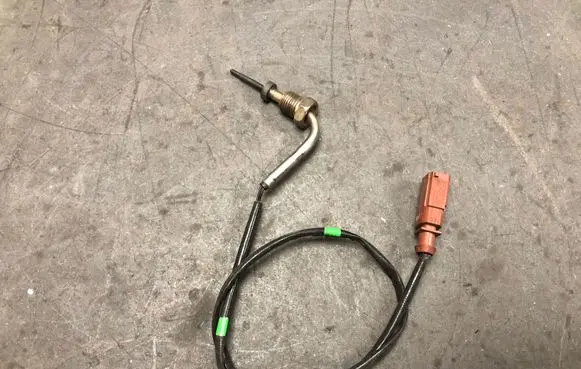 Seat Alhambra (Mk2) Lambda probe sensor 03L906088ER